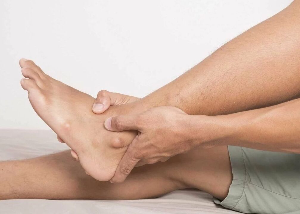 síntomas de artrosis de tobillo