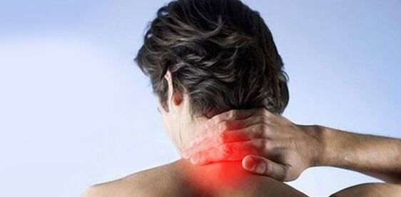 dolor de cuello debido a la osteocondrosis